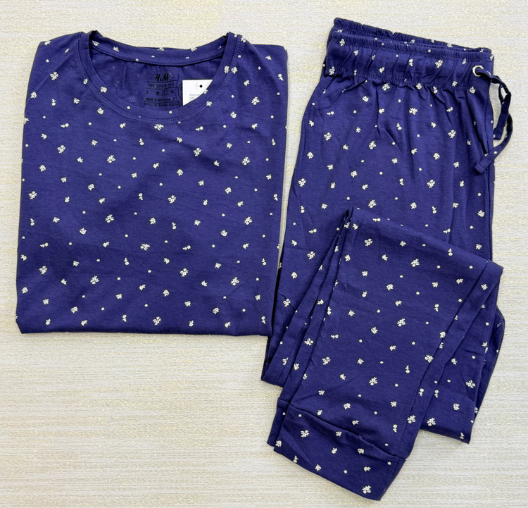 تیشرت و شلوار h&m وارداتی🫐