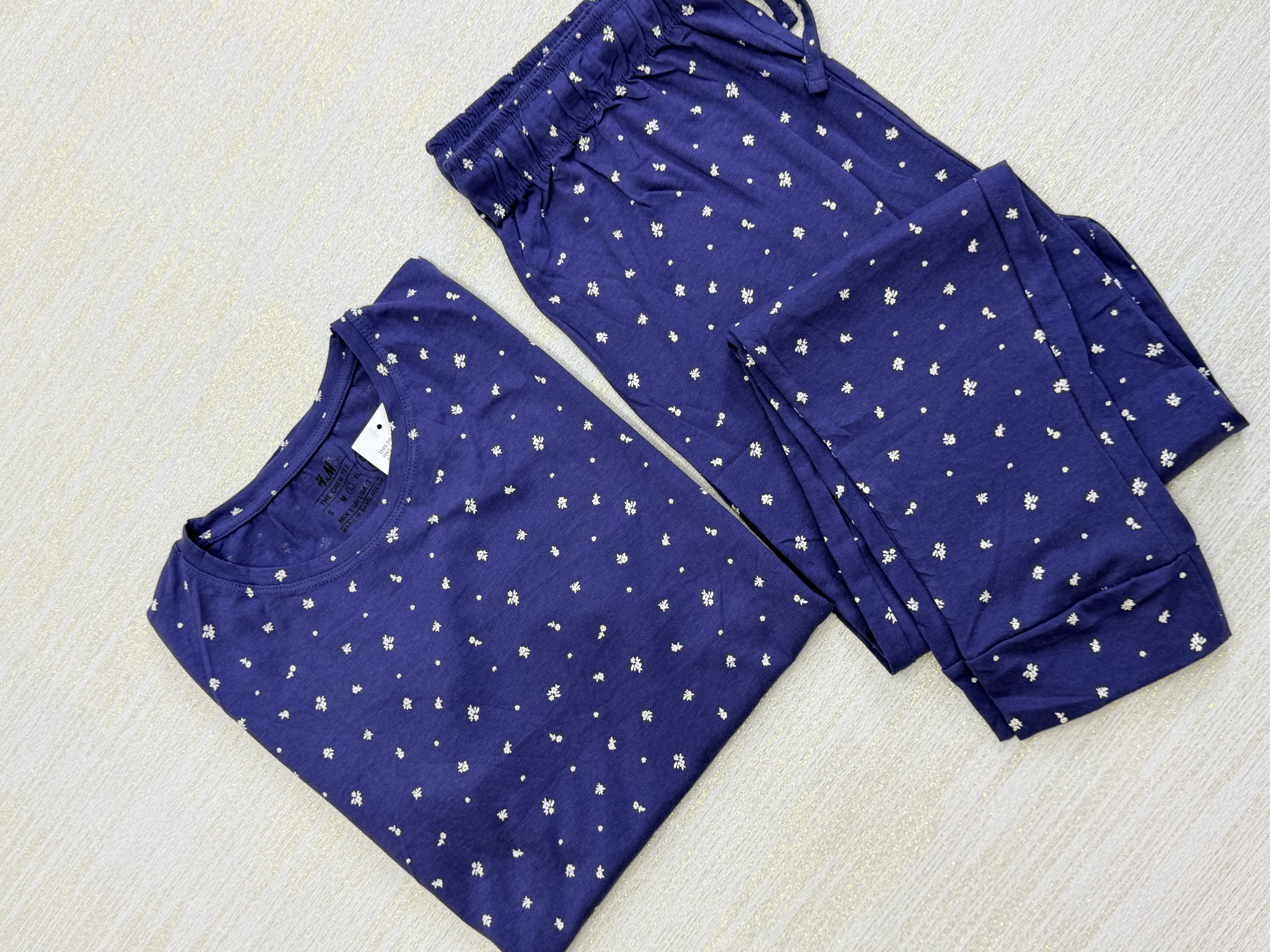 تیشرت و شلوار h&m وارداتی🫐